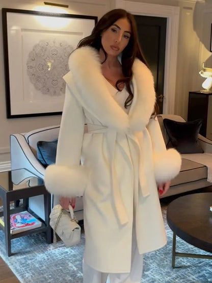 Manteau Patchwork Élégant - Fourrure & Laine Col V