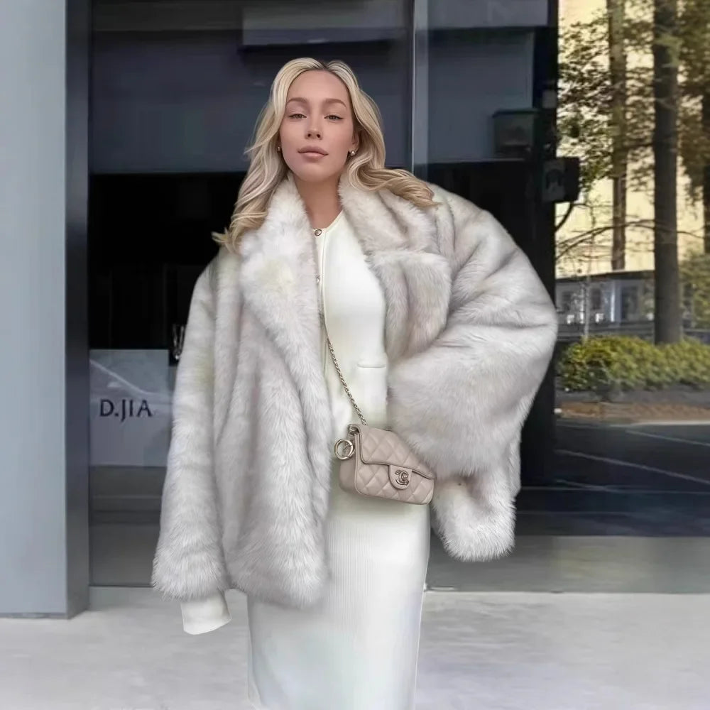 Manteau Fluffy Gris Ivoire - Fourrure Luxe Col Revers