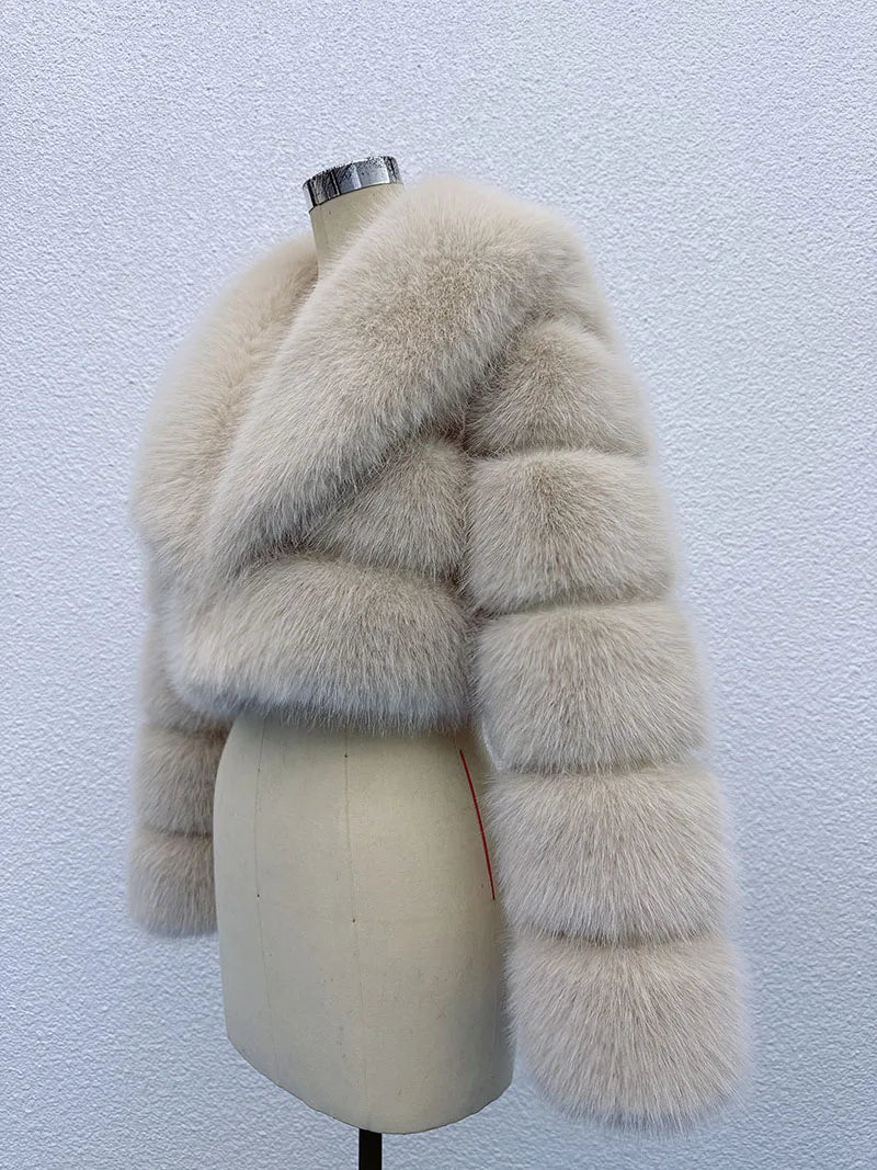 Manteau Court Blanc - Fourrure Furry Style Hiver
