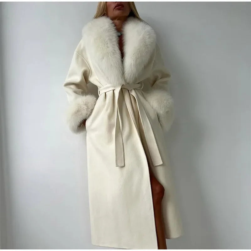 Manteau Patchwork Élégant - Fourrure & Laine Col V