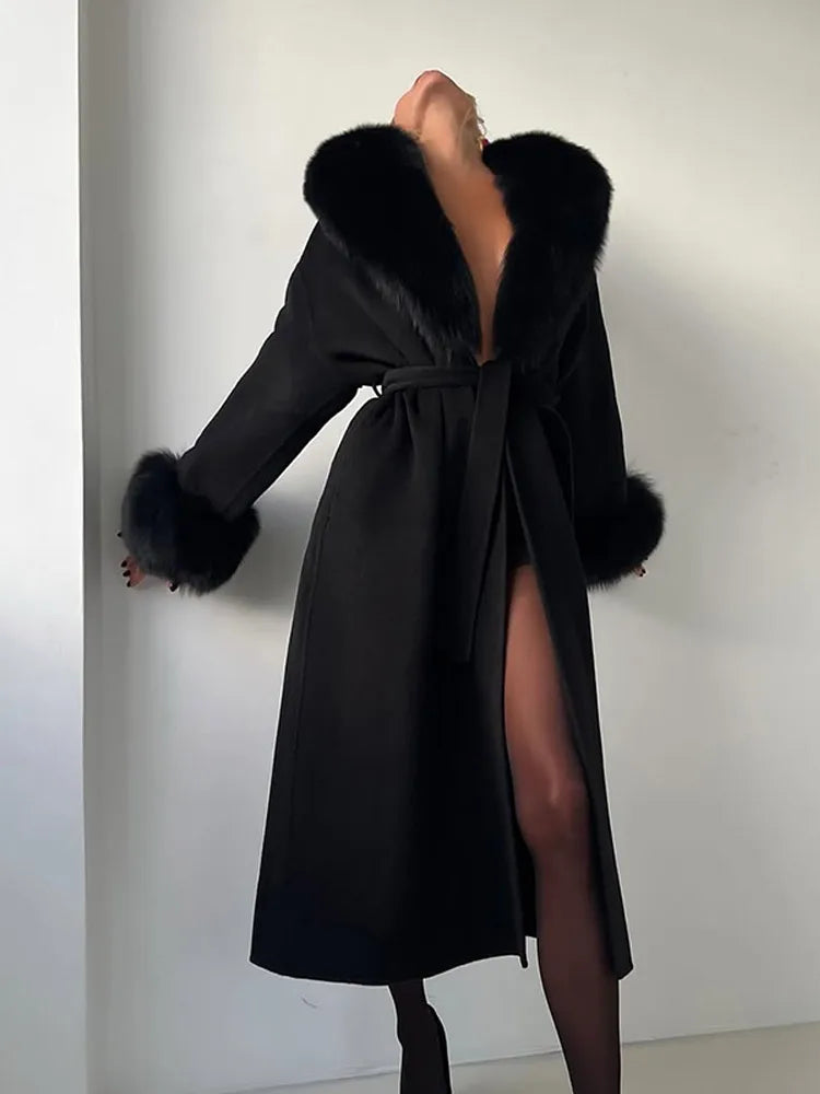 Manteau Patchwork Élégant - Fourrure & Laine Col V