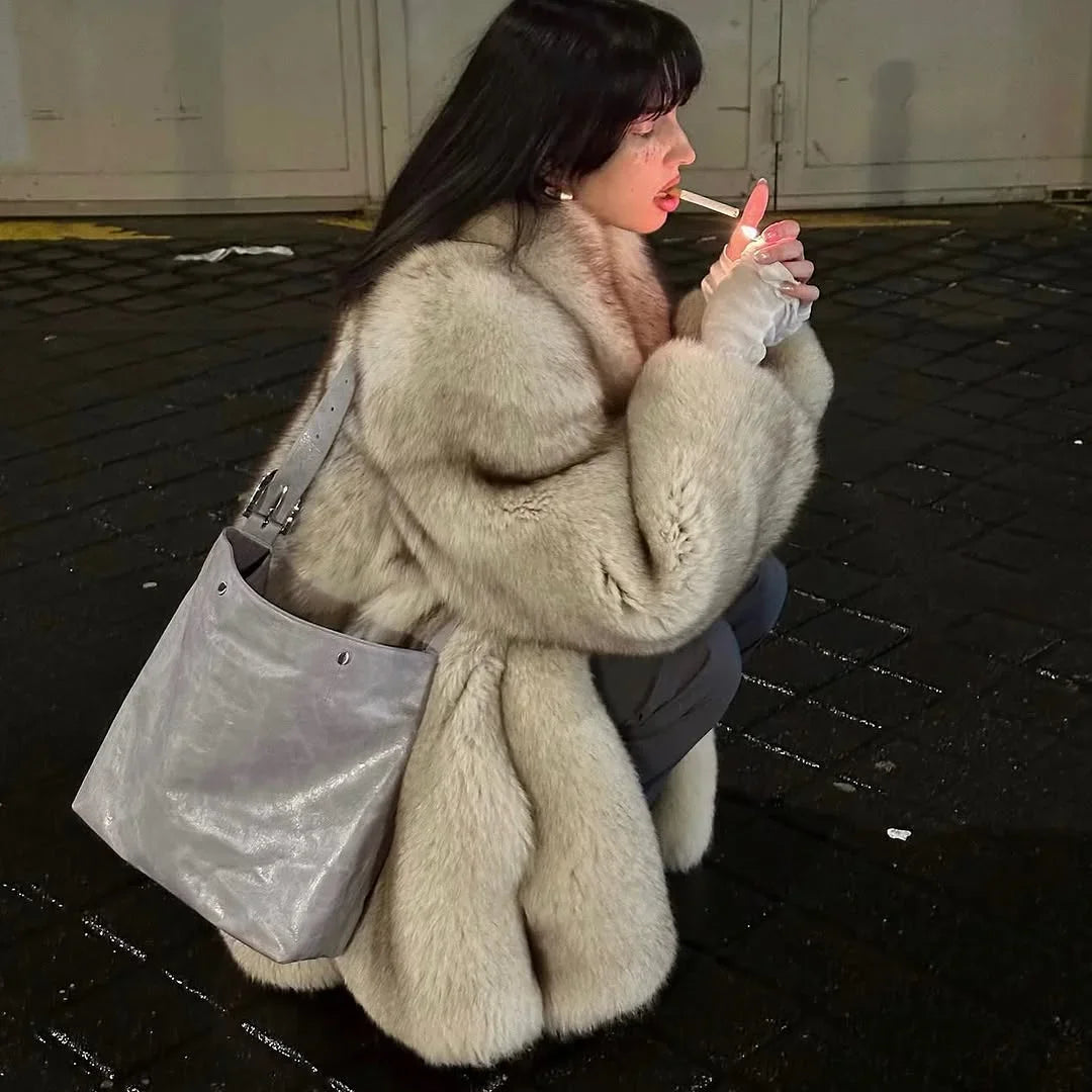 Manteau Fluffy Gris Ivoire - Fourrure Luxe Col Revers