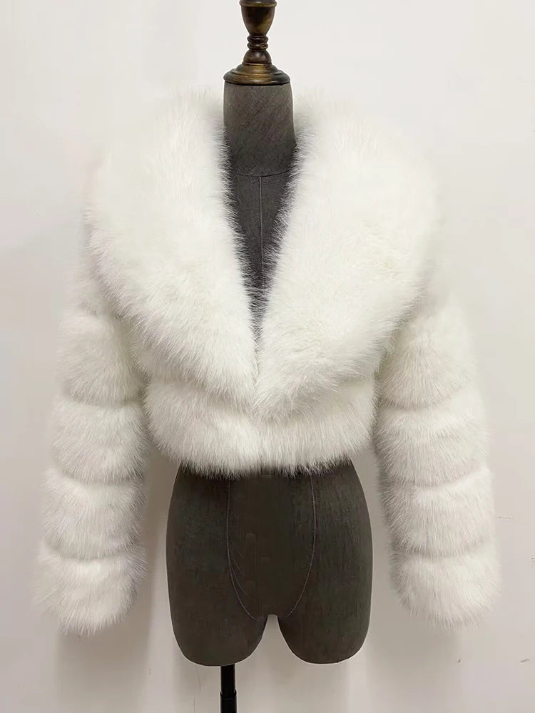 Manteau Court Blanc - Fourrure Furry Style Hiver