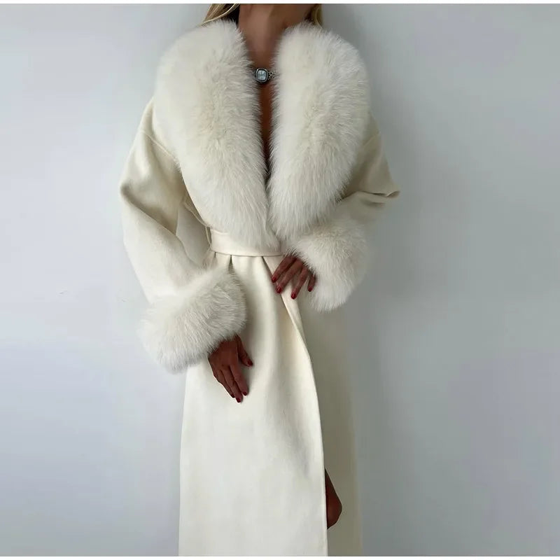 Manteau Patchwork Élégant - Fourrure & Laine Col V