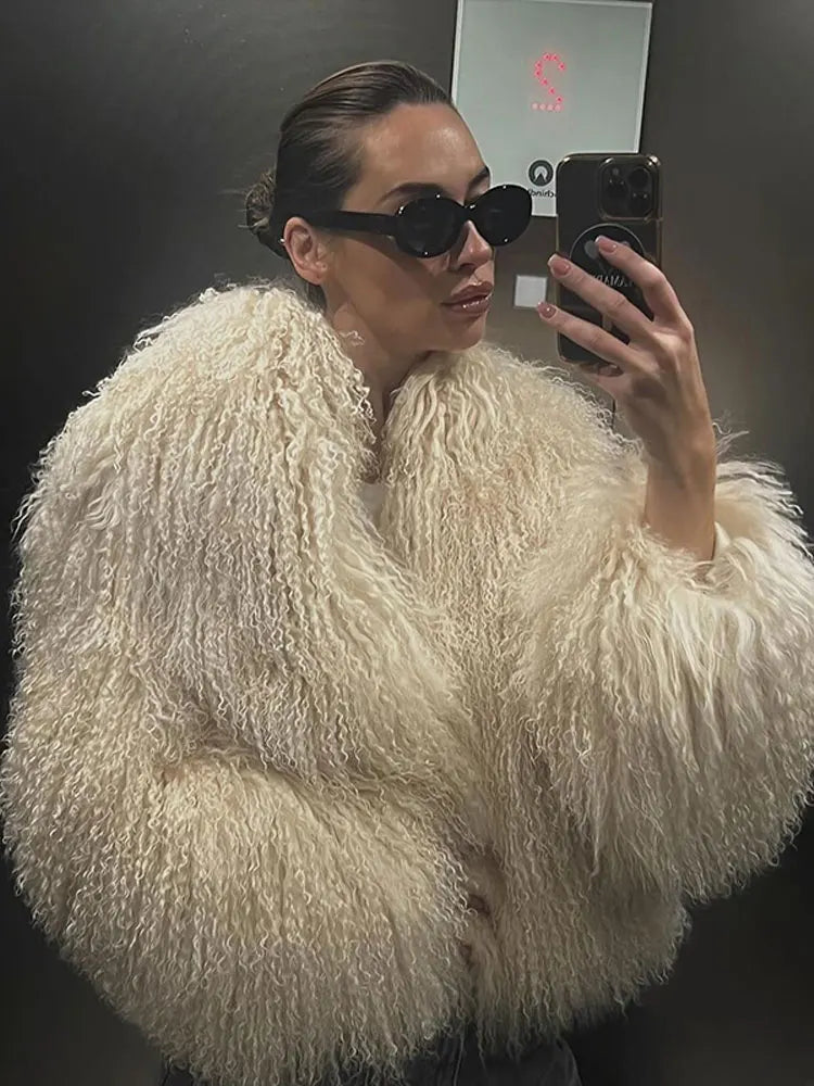 Veste Courte Abricot - Fourrure Fluffy Chic 2025