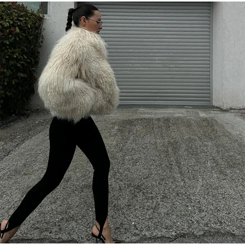 Veste Courte Abricot - Fourrure Fluffy Chic 2025