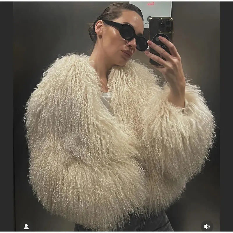 Veste Courte Abricot - Fourrure Fluffy Chic 2025