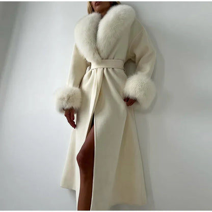 Manteau Patchwork Élégant - Fourrure & Laine Col V