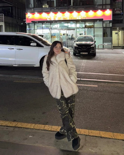 Manteau Fluffy Gris Ivoire - Fourrure Luxe Col Revers